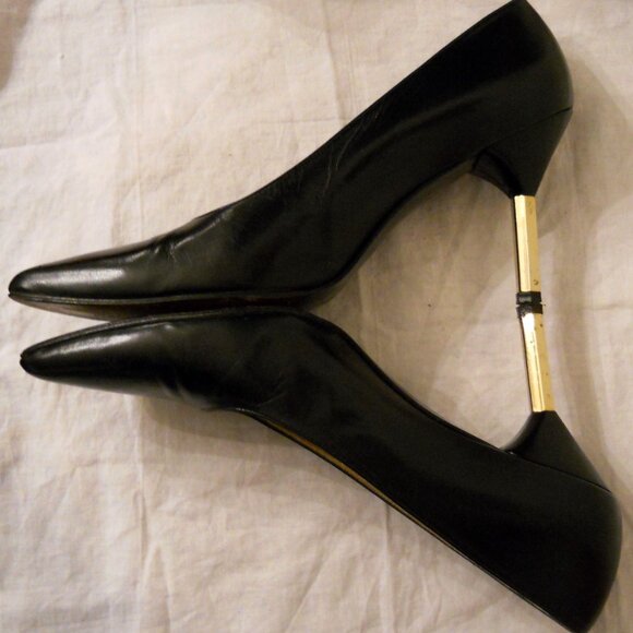 STUART WEITZMAN Black LEATHER Pumps 9 AAA VTG Hexagon High Heel Stiletto Shoes - Picture 6 of 14